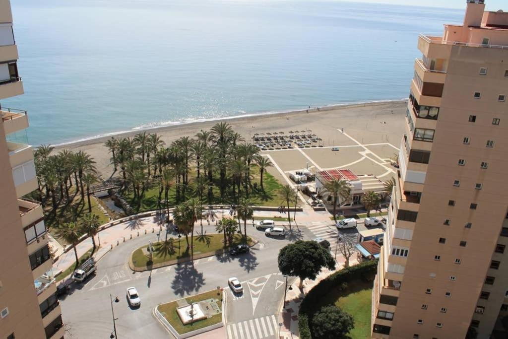 Apartment Ático en 1° línea del mar, Torremolinos, Spain ...
