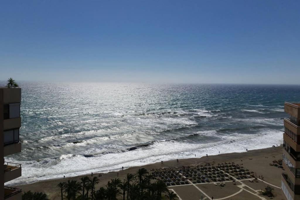 Apartment Ático en 1° línea del mar, Torremolinos, Spain ...