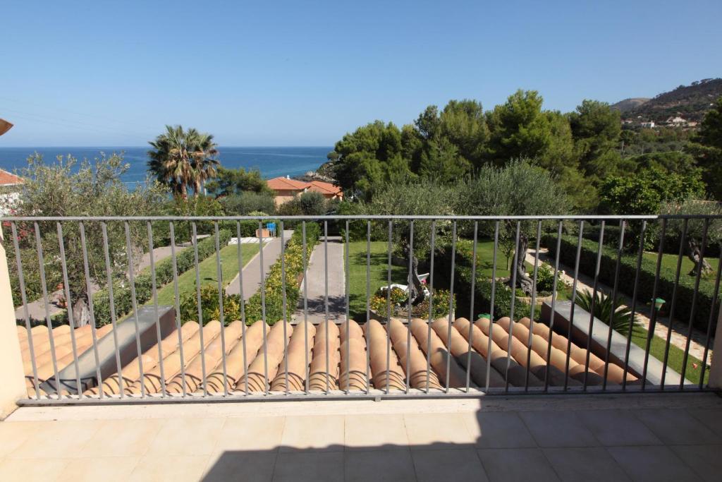 Le Ville del Residence Zagara (by Vacation Service) - Villa De Deux Chambres Avec Vue Sur La Mer