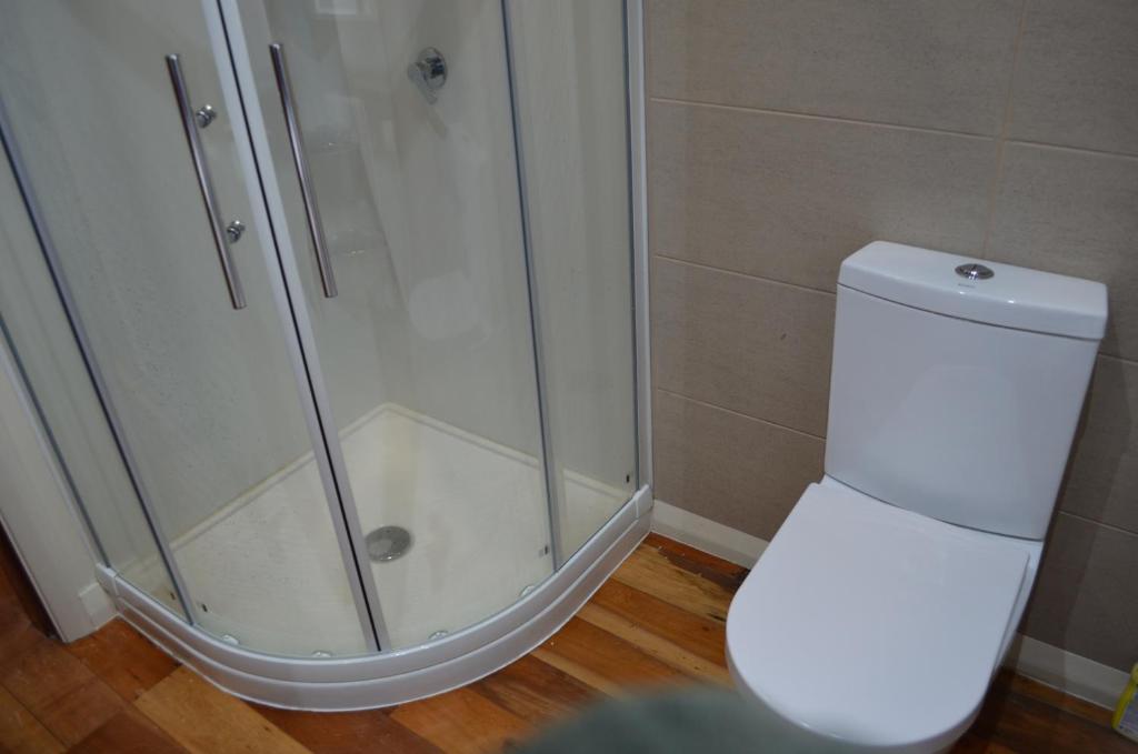 Villa 185- Central Masterton - Resim 6