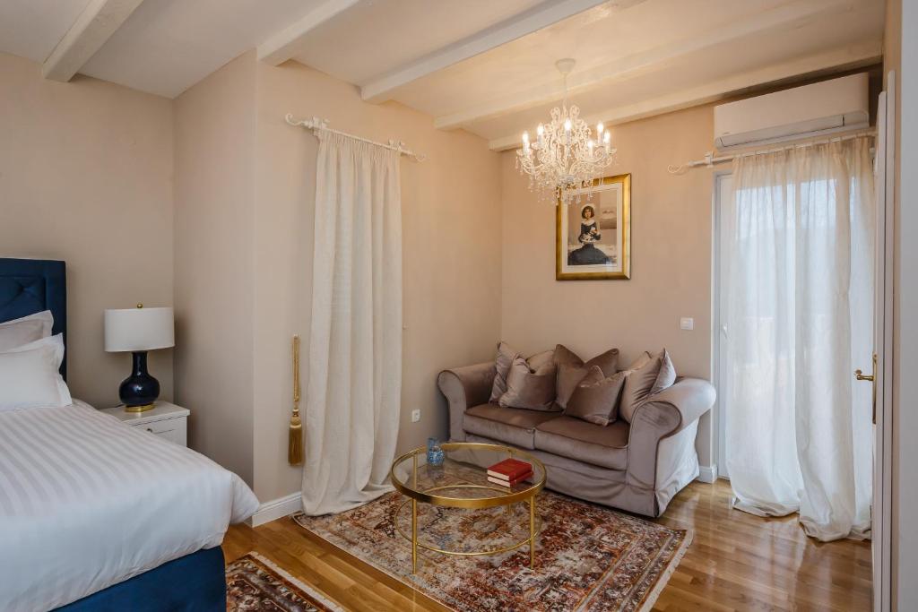 Postel nebo postele na pokoji v ubytování San Mihael luxury rooms 1
