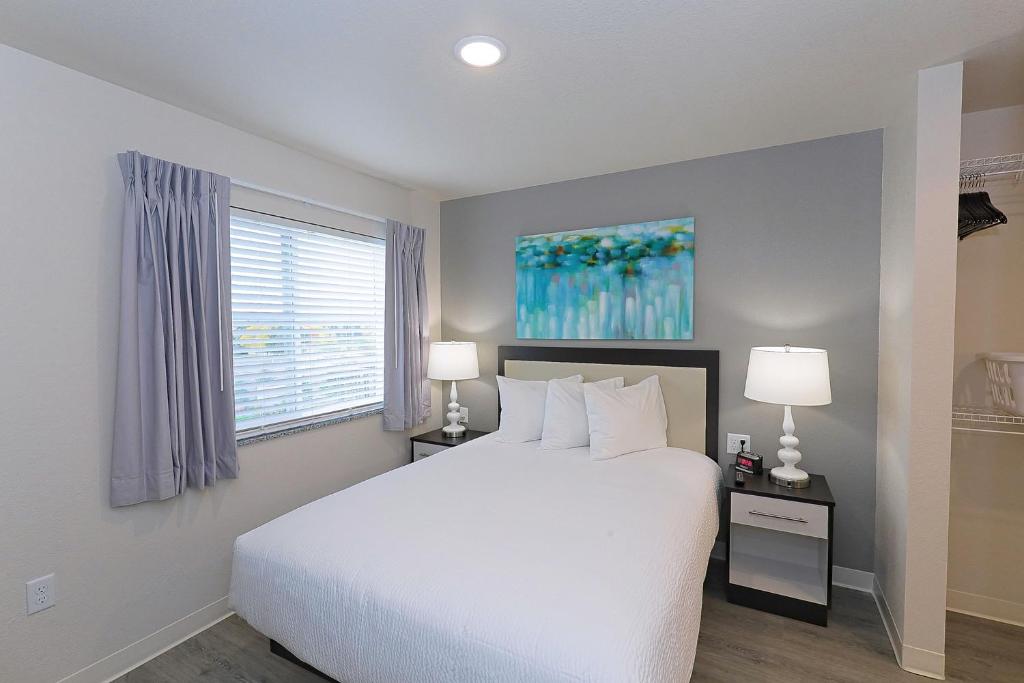 WaterWalk Extended Stay by Wyndham Minneapolis - Plymouth photo