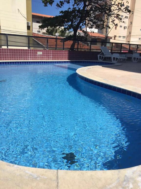  Apt mobiliado com piscina