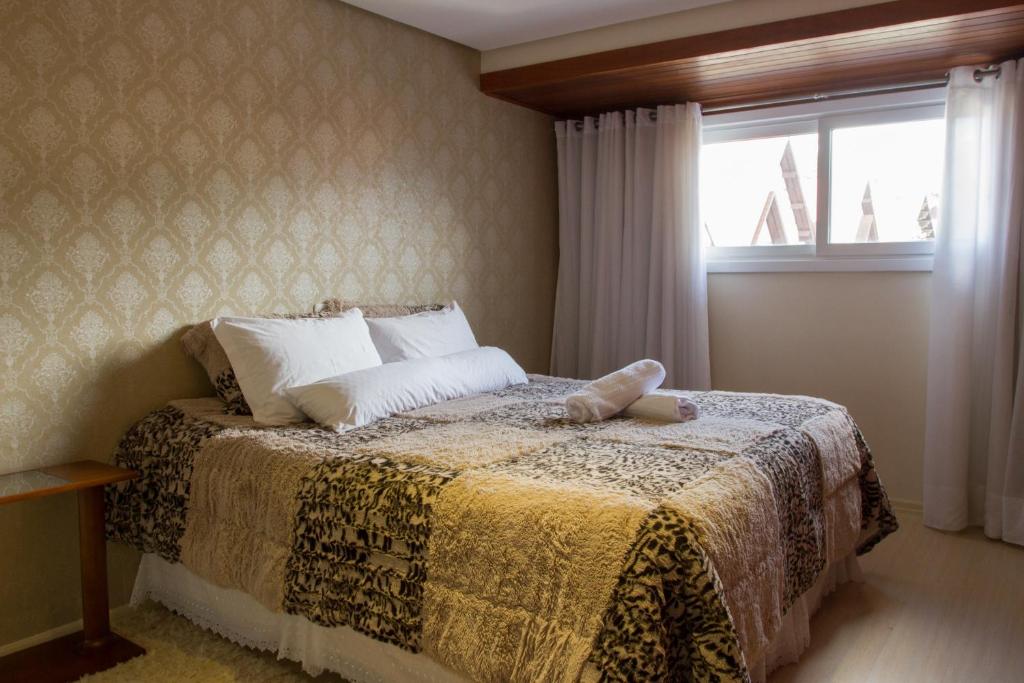  Ampla Cobertura no Centro de Gramado