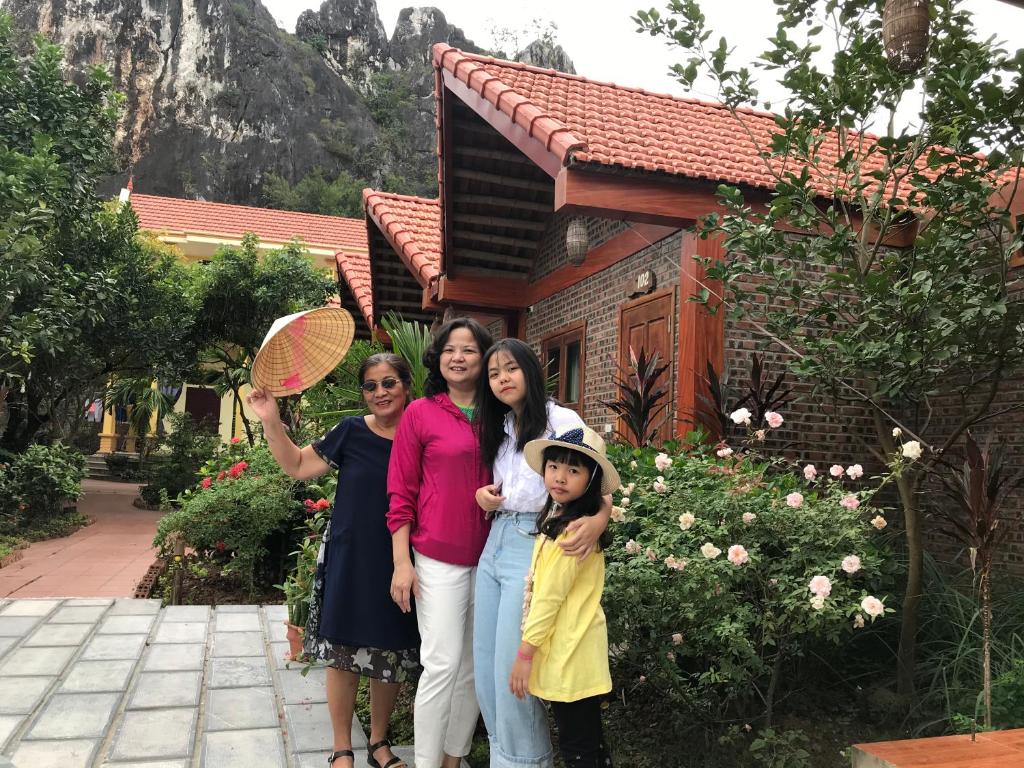 Rodina v ubytování Tam Coc Friendly Homestay