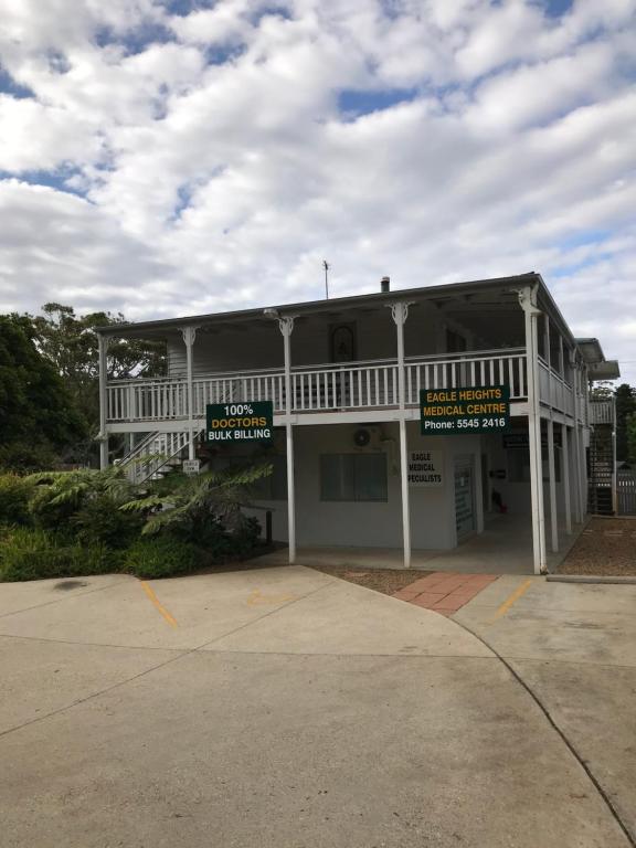 Tamborine Mountain Accommodation - Casa De Três Quartos