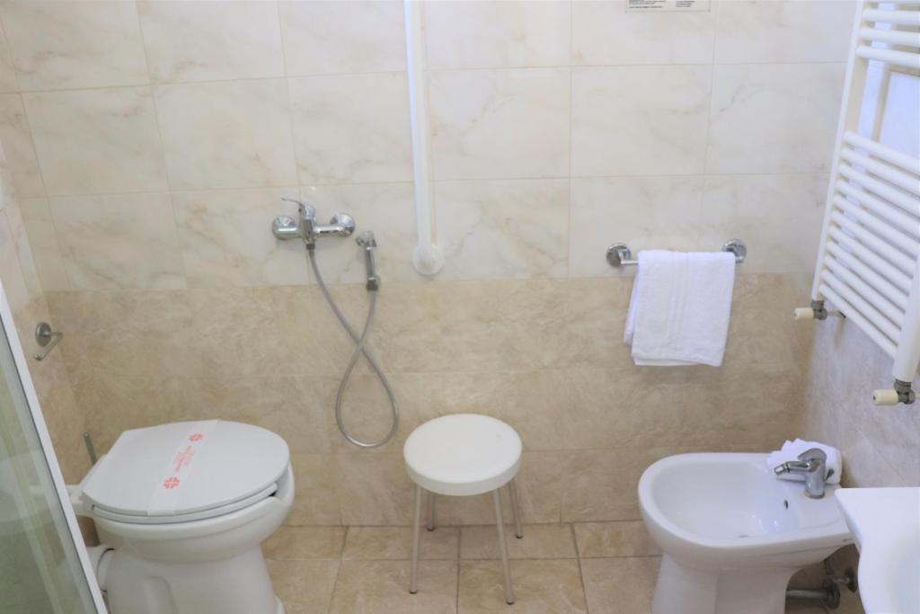 Koupelna v ubytování Hotel Morolli