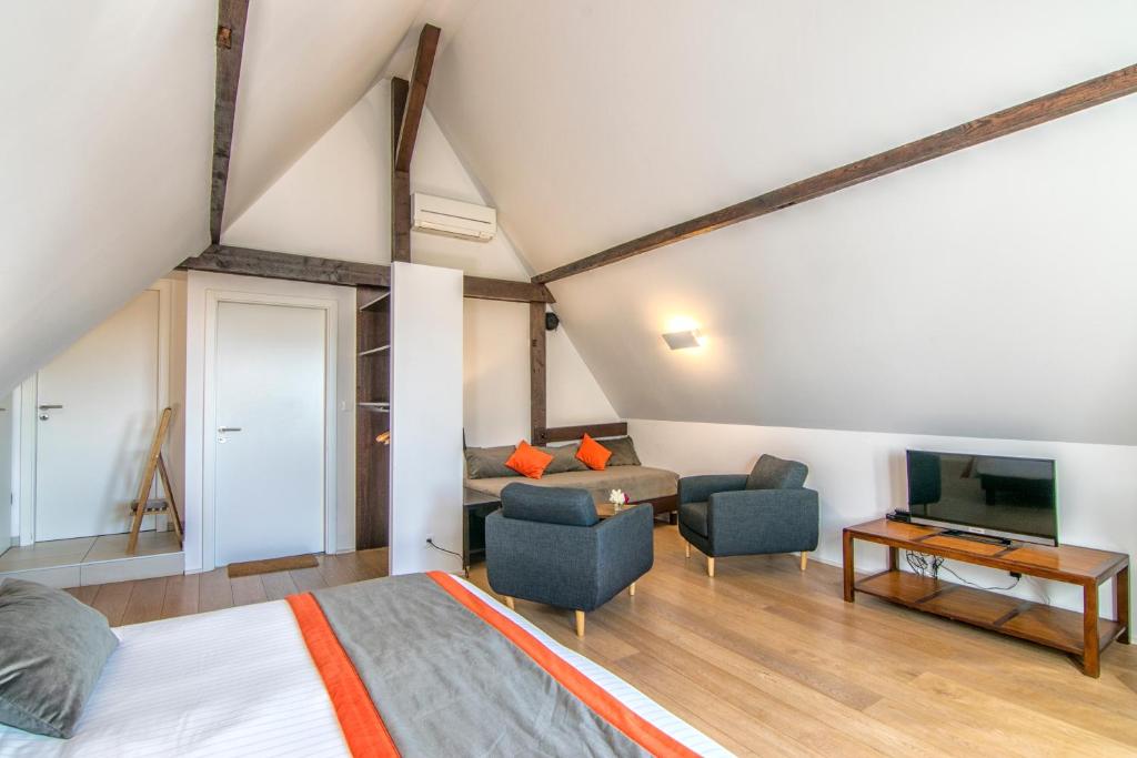 La Villa Du Coteau - Deluxe Double Or Twin Room