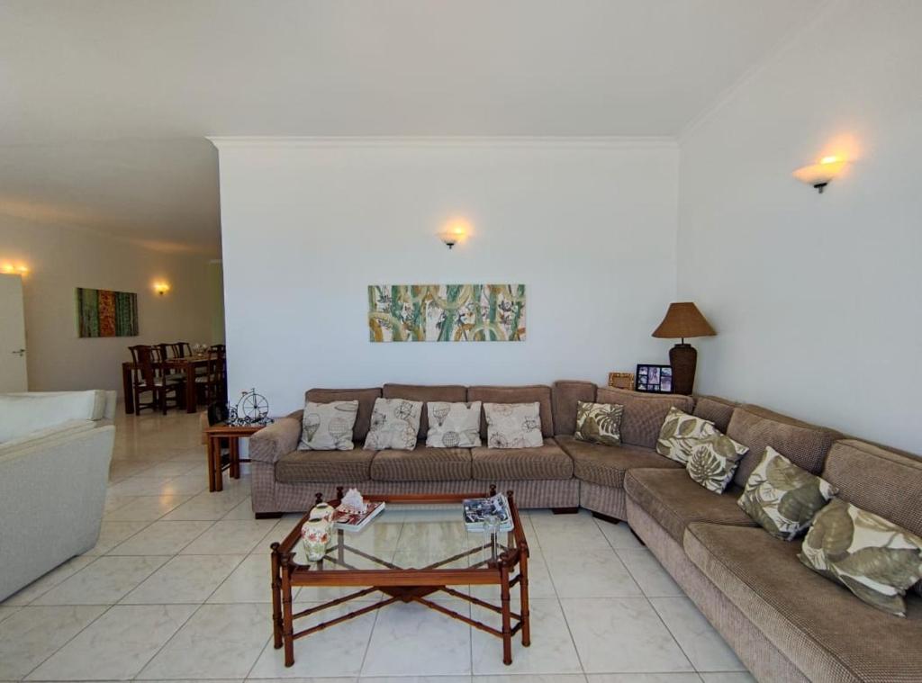  Linda vista 4 quartos Pitangueiras