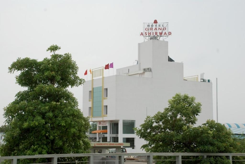 Bangunan di mana terletaknya hotel