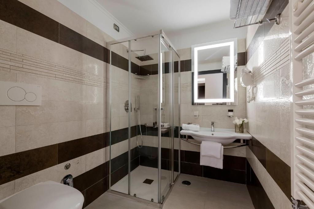 Yes Hotel Boutique Rome - Resim 18