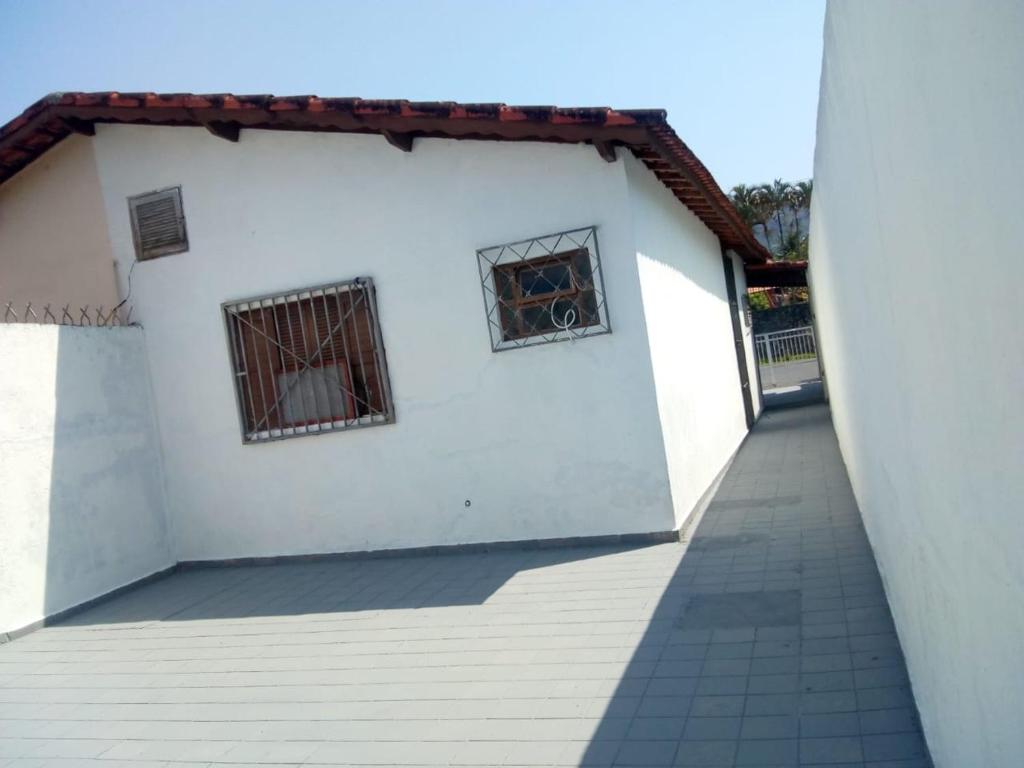  Peruibe no Centro Perto da Praia 936