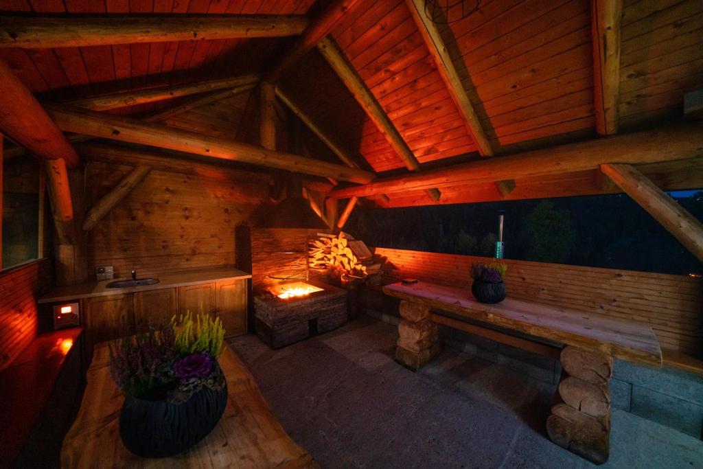 Domek w górach DeLuxe sauna,jacuzzi,basen,hot tub-Nowy Targ blisko Białka , Zakopane, Nowy Targ – aktualne ceny na rok 2024
