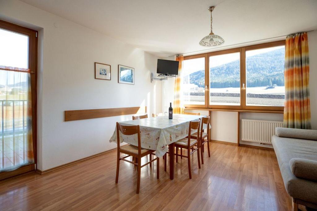 Televízia a/alebo spoločenská miestnosť v ubytovaní Appartements Durnbrunn