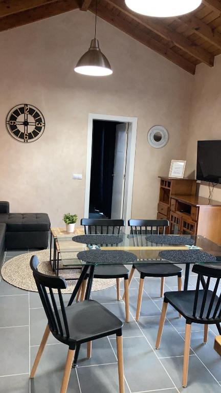TV a/nebo společenská místnost v ubytování LA ERA IDEAL PARA EL RELAX