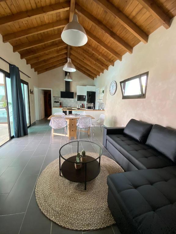 Kuchyň nebo kuchyňský kout v ubytování LA ERA IDEAL PARA EL RELAX