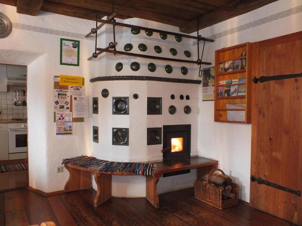 Fotografia z galérie ubytovania Ferienhaus "Zur alten Schmiede" v destinácii Mariahof