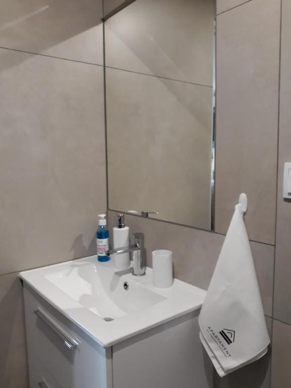 Kúpeľňa v ubytovaní Apartament nad Gorczańskim Strumieniem