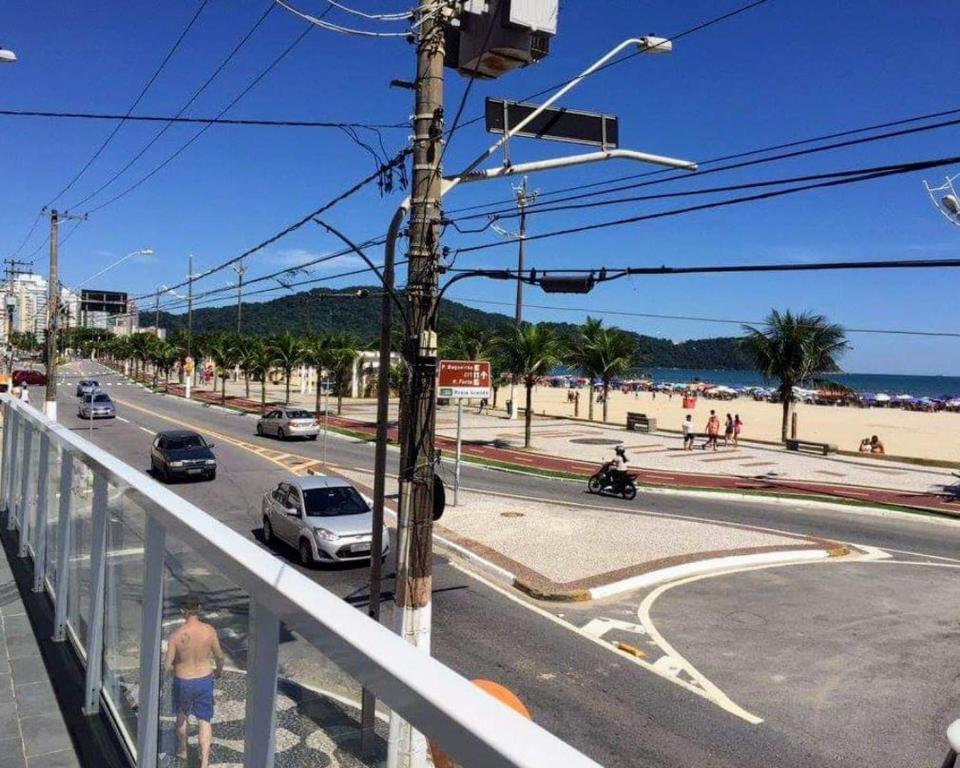  Apartamento Praia Grande - Boqueirão 50 metros da Praia