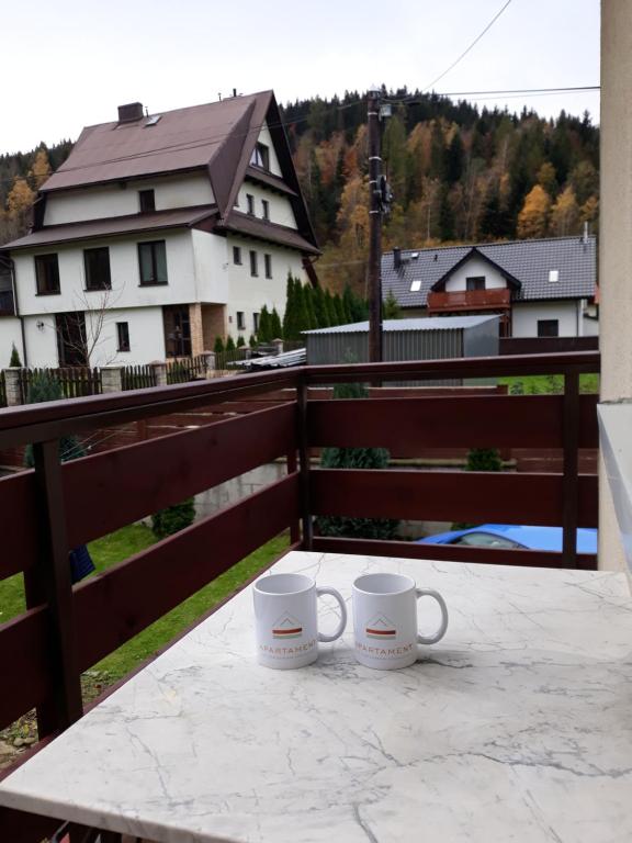 Balkón alebo terasa v ubytovaní Apartament nad Gorczańskim Strumieniem