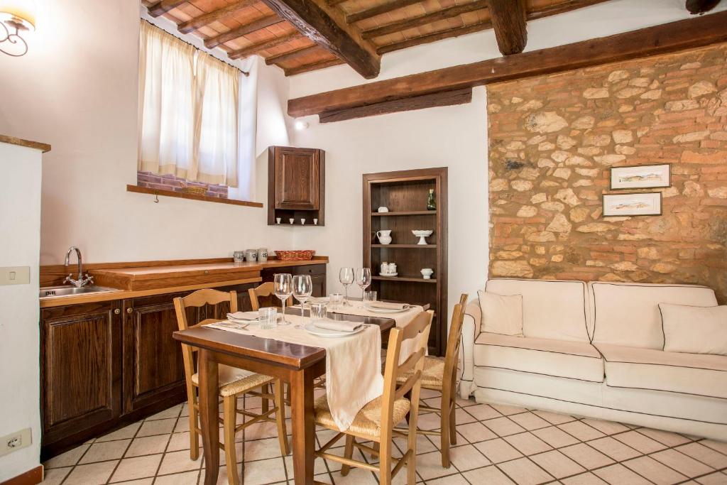 Borgo Il Poggiaccio Residenza d'Epoca - Superior Two-Bedroom Apartment