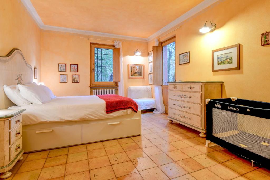 Posteľ alebo postele v izbe v ubytovaní Colleincanto Appartamento Torretta