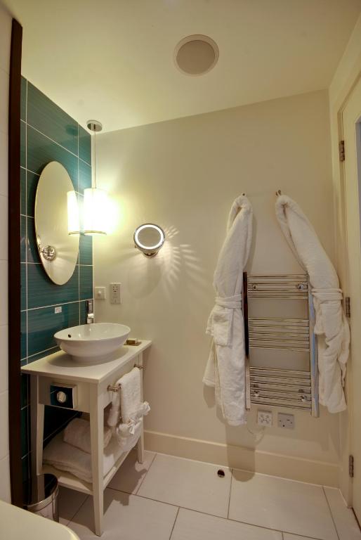 Hotel Indigo Liverpool by IHG - Resim 43
