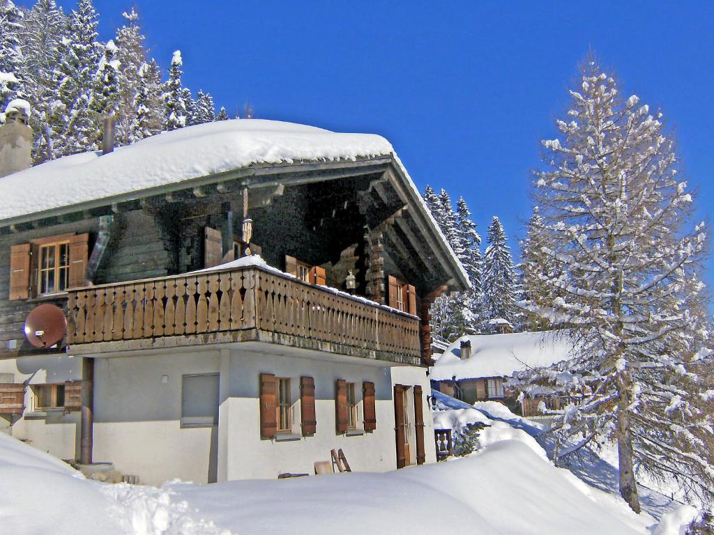 Chalet Chalet le Chamois by Interhome v zimě