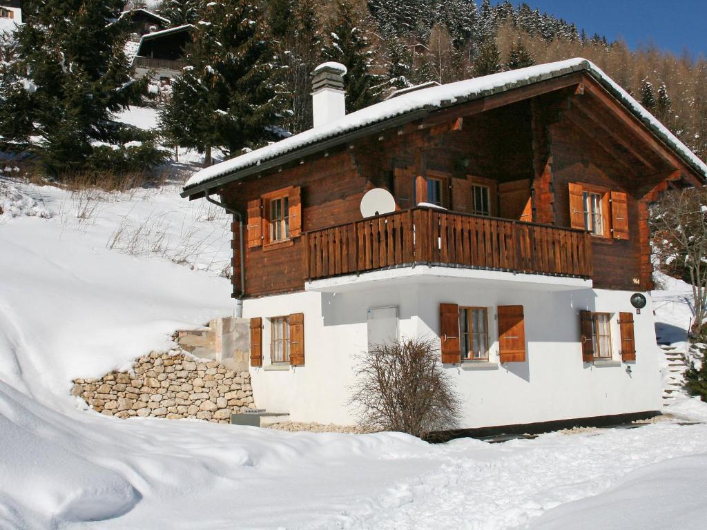 Chalet Mountain View by Interhome v zimě
