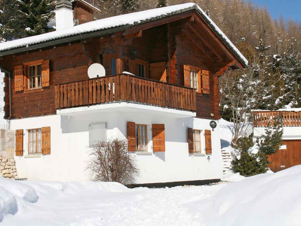 Chalet Mountain View by Interhome v zimě