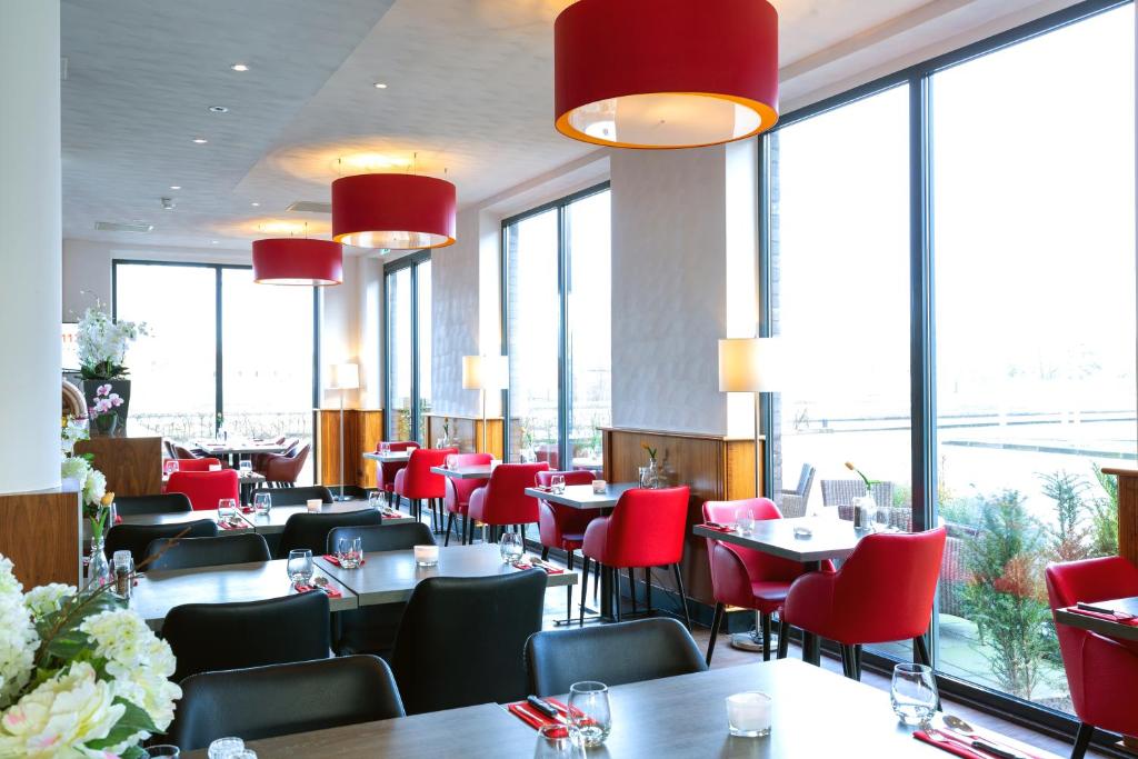 Restaurace v ubytování Bastion Hotel Leeuwarden