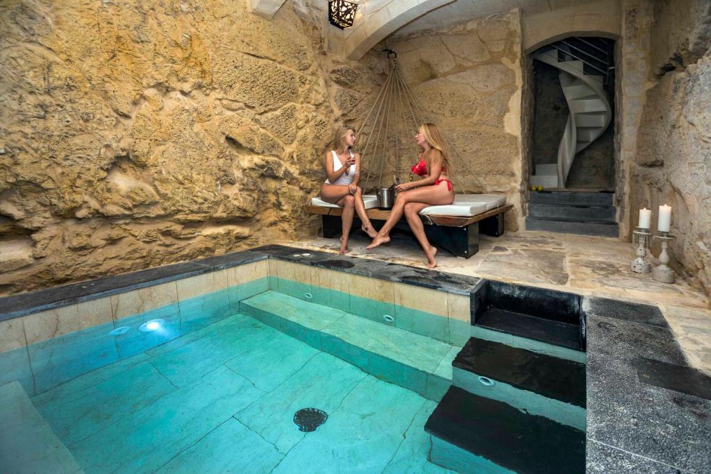 Lulu Boutique Hotel - 11