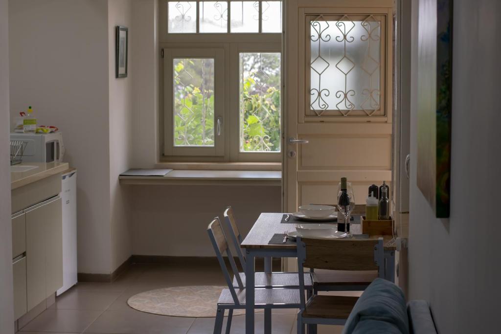 Fotografie z fotogalerie ubytování הבית של סתיו v destinaci Roš Pinna