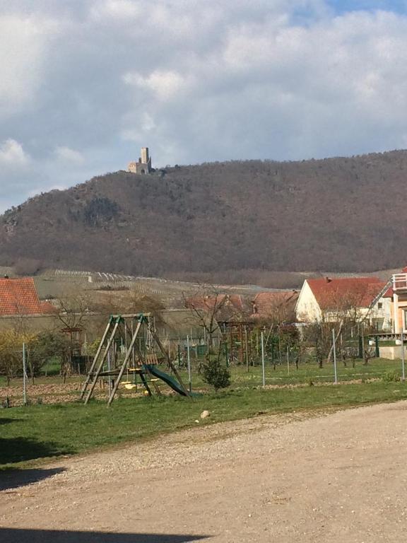Nespecifikovaný výhled na hory nebo výhled na hory při pohledu z apartmánu