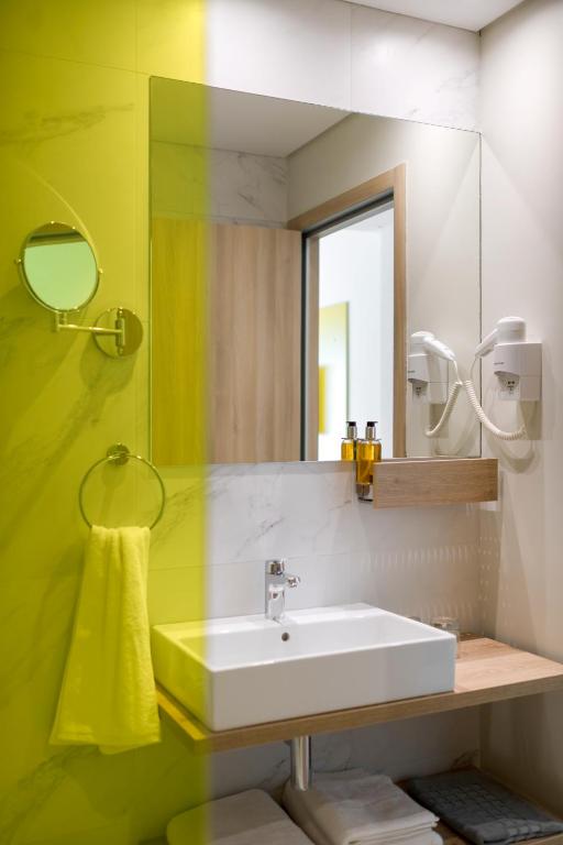 
Standard Single Room
