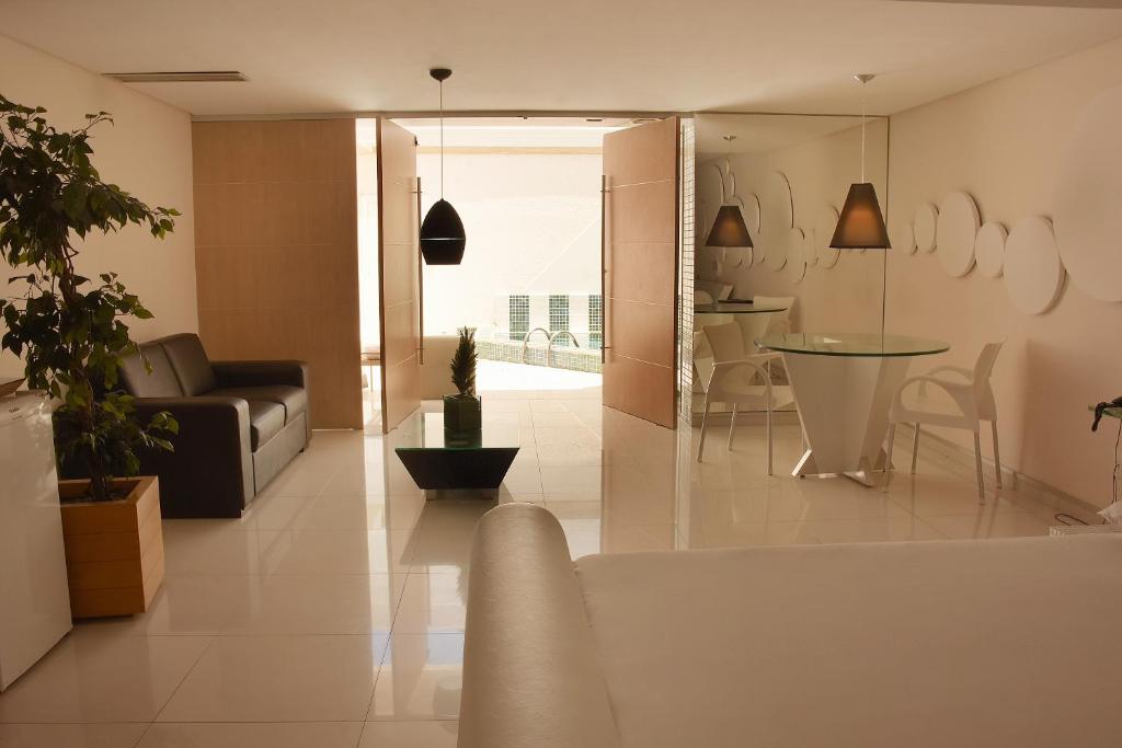  Motel Del Rey
