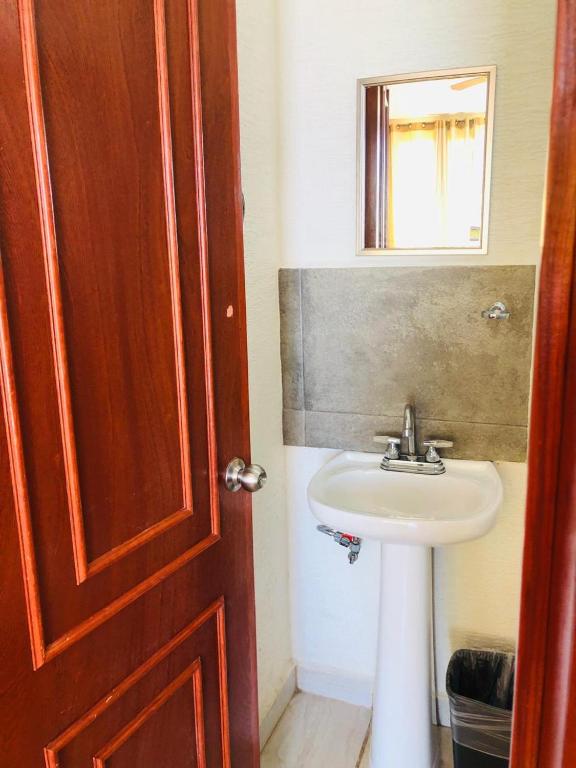 Bungalows La Perla Playa Azul - Apartamento De Una Habitación