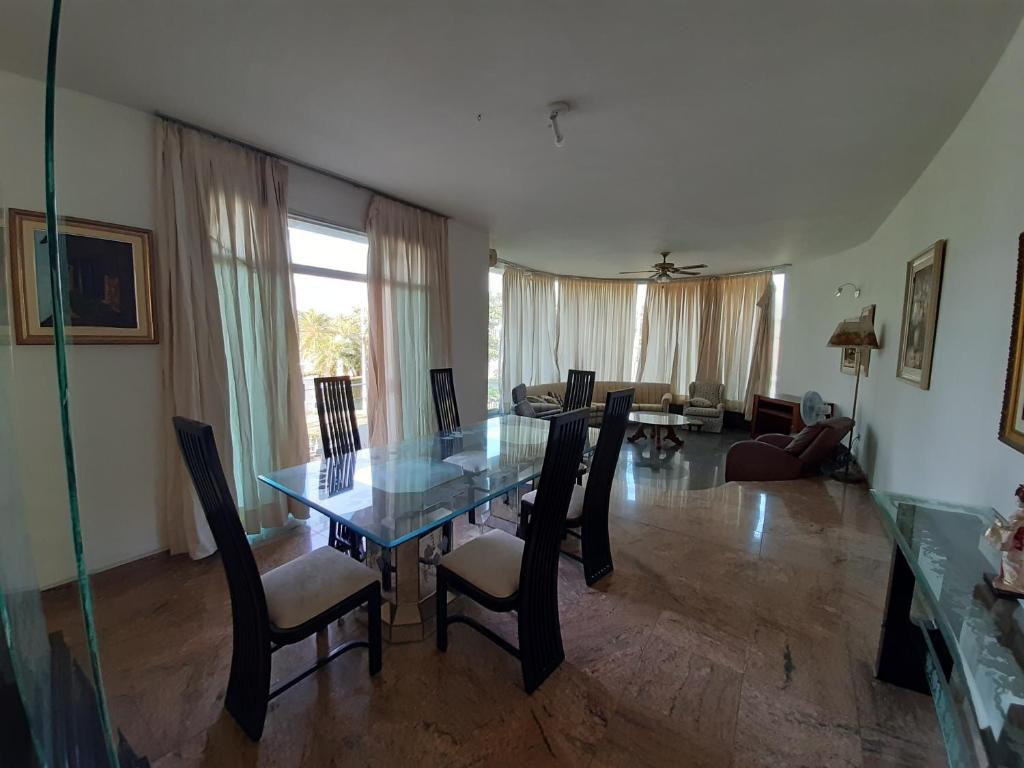  Casa linda na Enseada Guarujá