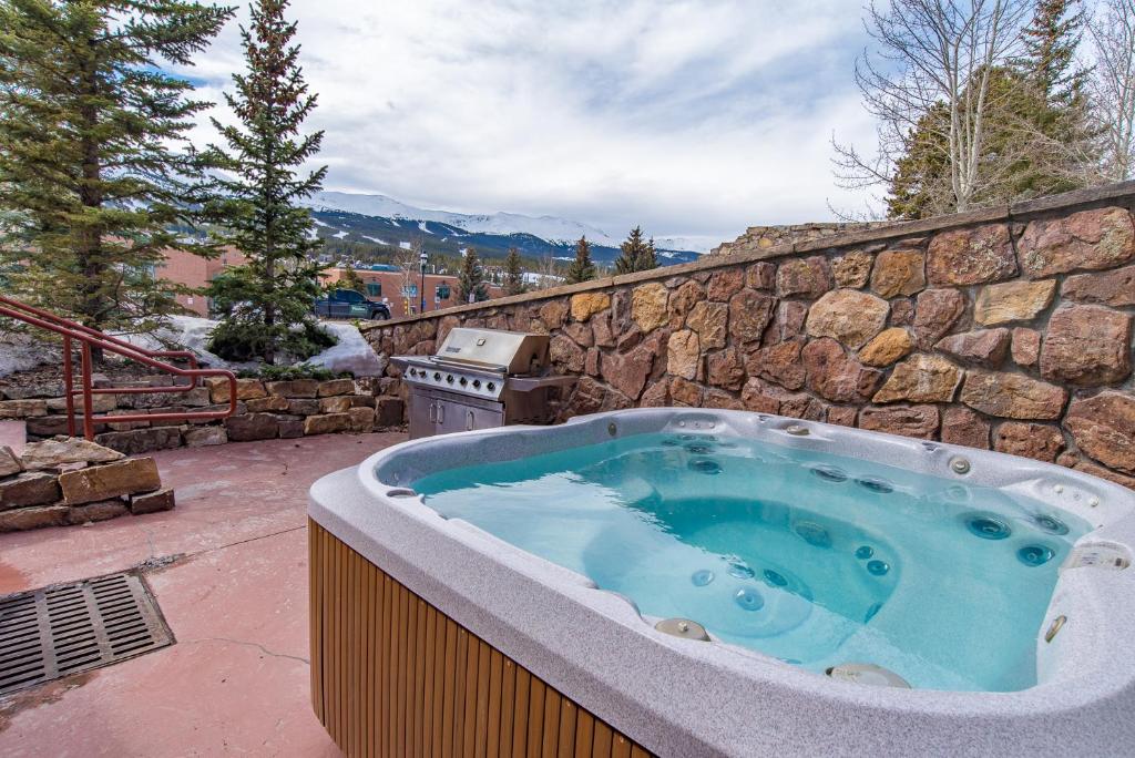 Placer Ridge Townhome Great Location and Finishes, Breckenridge