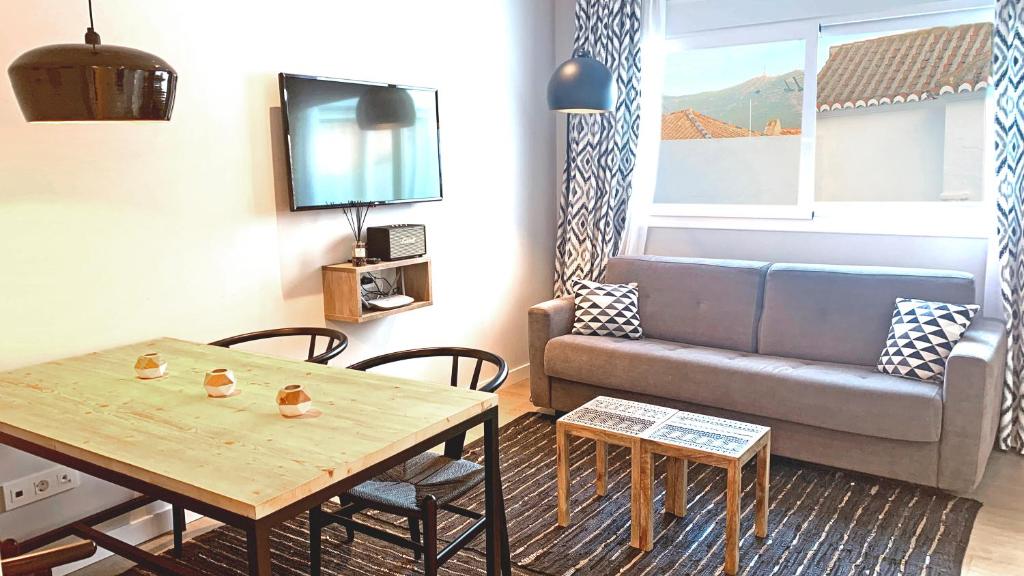 Kuchyň nebo kuchyňský kout v ubytování Sea to Sky Suites - Mijas Pueblo