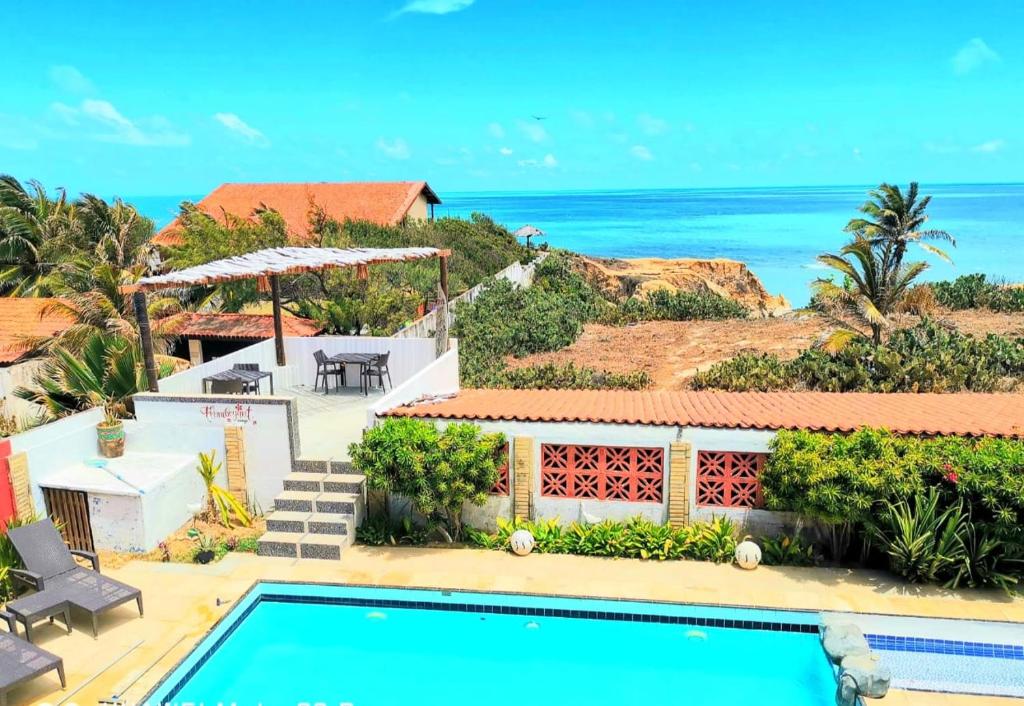  POUSADA FLAMBOYANT VILLAGE - Praia Das Fontes - 50mt da Gruta Mãe D'água
