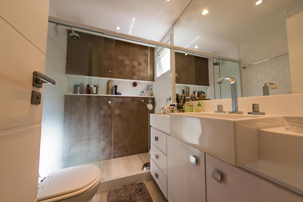  Cobertura com piscina/churrasqueira/sauna em Copacabana