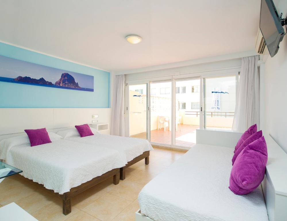 Hostal Costa Blanca, Ibiza Town – Updated 2023 Prices