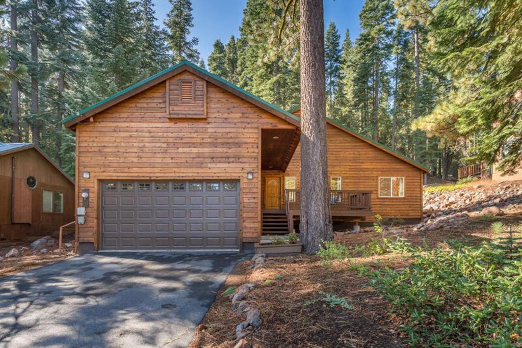 Vacation Home Niles by Tahoe Truckee Vacation Properties, CA