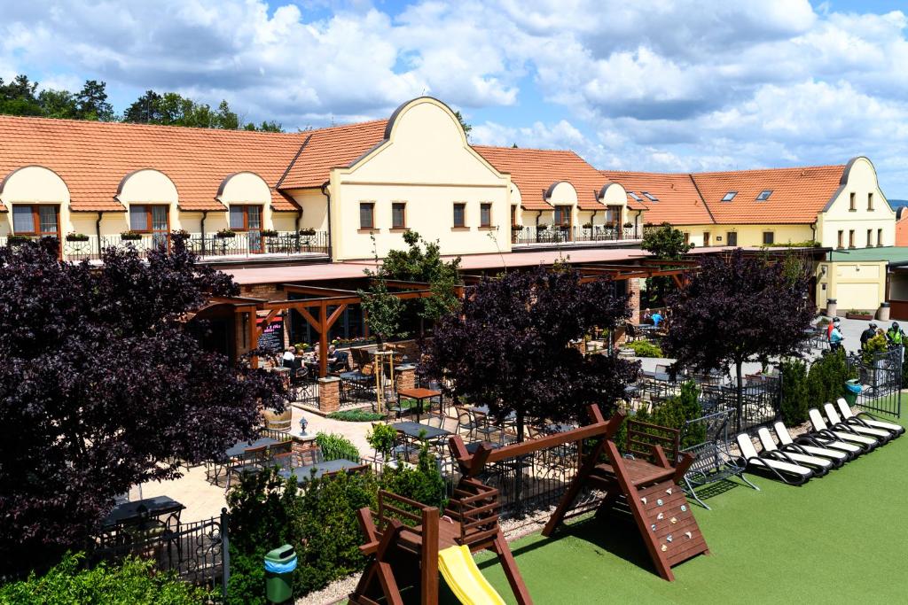 Budova, kde se hotel nachází