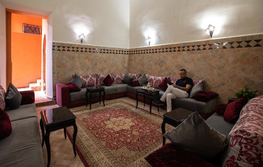 Posezení v ubytování Hotel Toulousain