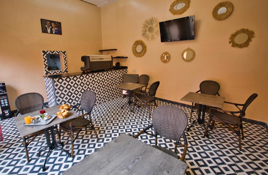 Posezení v ubytování Hotel Toulousain