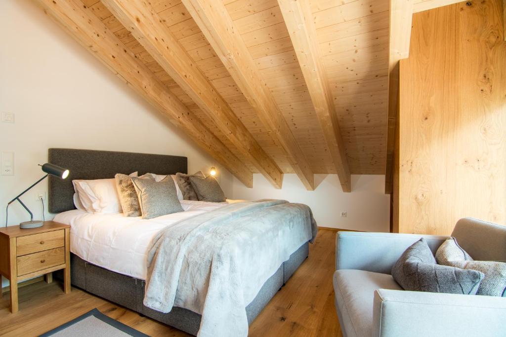 Postel nebo postele na pokoji v ubytování Britannia Penthouse