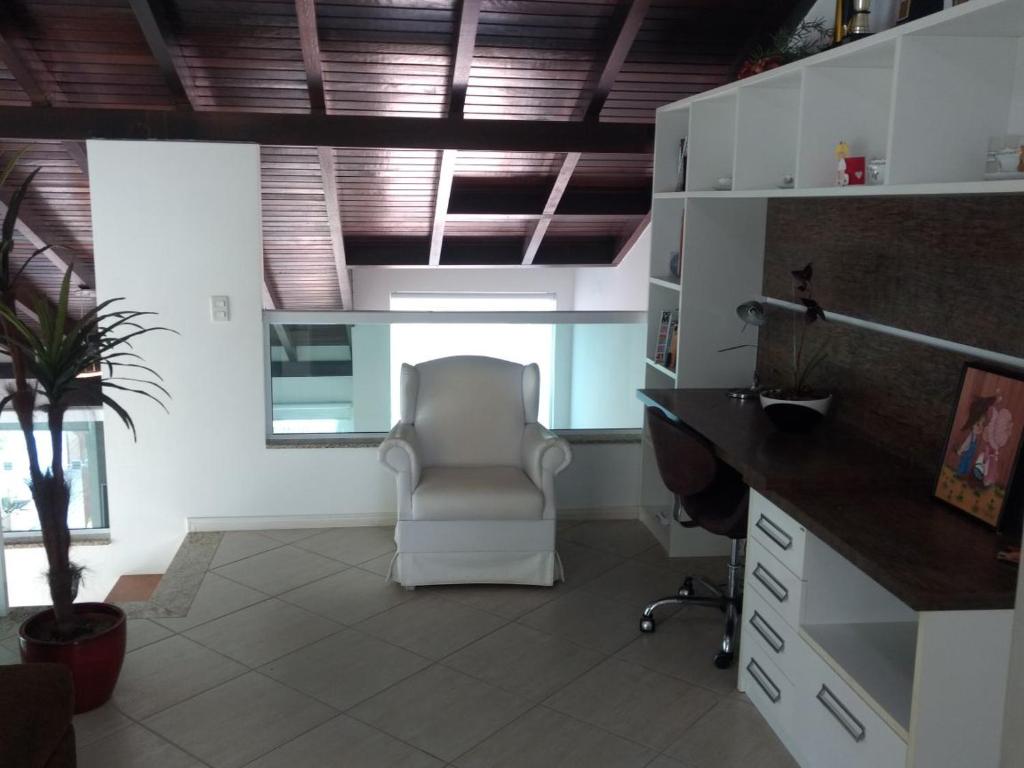  Casa con piscina en Mariscal 8 Pax- Cod 329