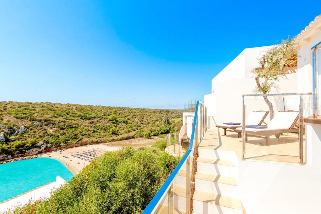 Seafront Villa Bellavista with heated pool, Cala en Porter ...